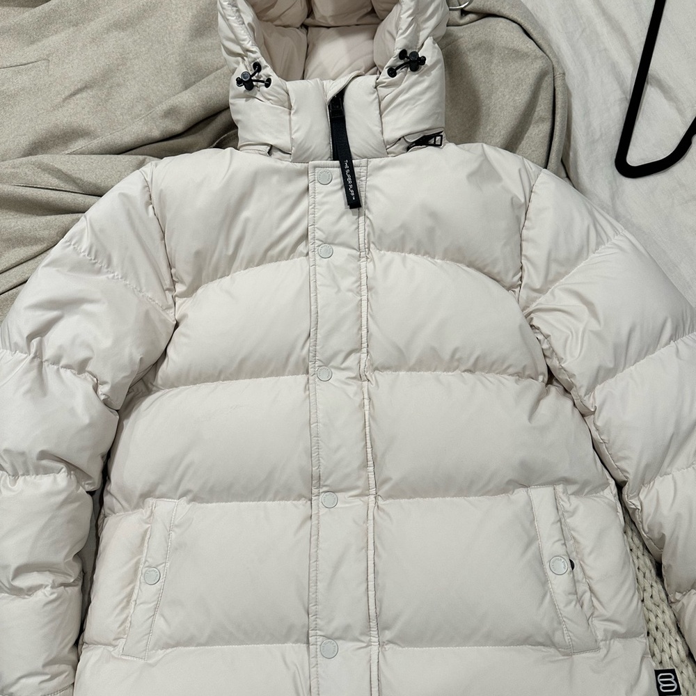 Aritzia Cream Puffer Jacket